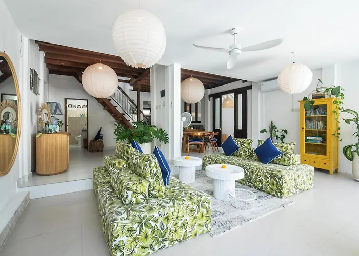 Monroe 3br Luxury With Concierge Netflix Private Pool 900m To Villa Seminyak